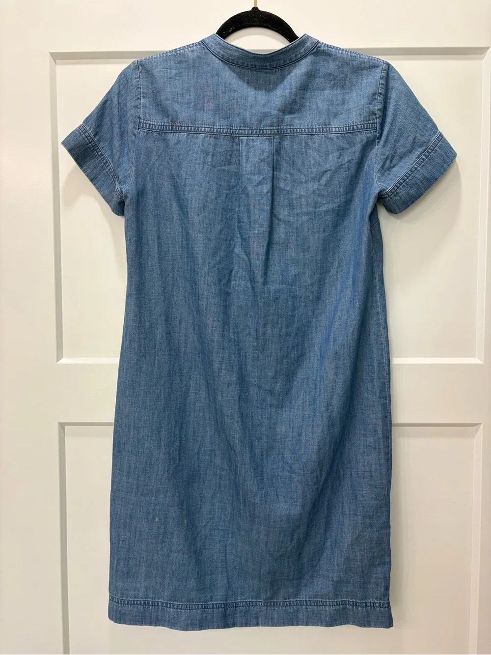 J. Crew Casual Summer Chambray Short Sleeve Button-Trim  Denim Shift Dress